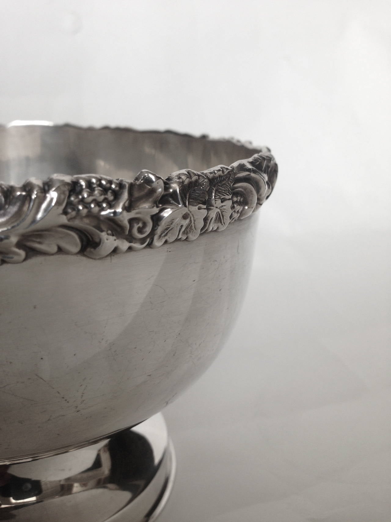 Early 20th Century Caviar Server Silver Plate by Ellis and Barker, England, circa 1912