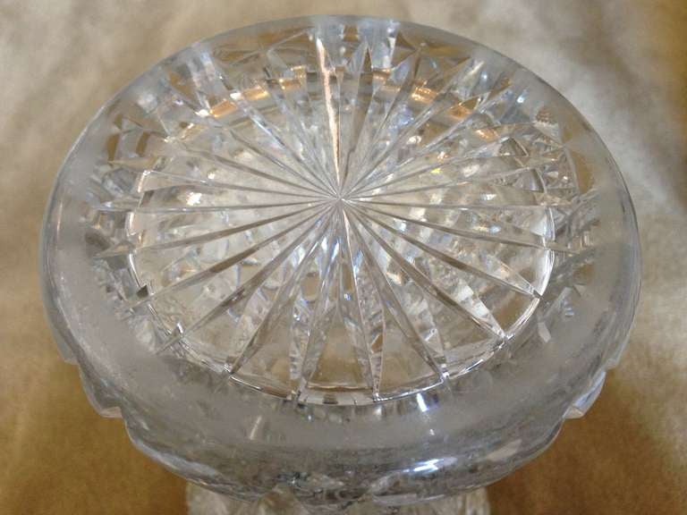 American Brilliant Cut-Glass Vase Beautiful Geometric Pattern, circa 1920s For Sale 3