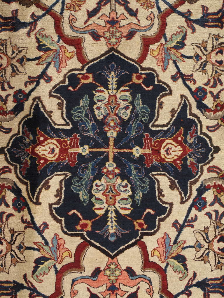 Agra rugs are the most highly sought after of the 19th century antique Indian rugs today. Agra rugs were extremely well-made heavy durable rugs and are considered the best of Indian rugs in the post-Mughal period.
Agra rugs are a combination of
