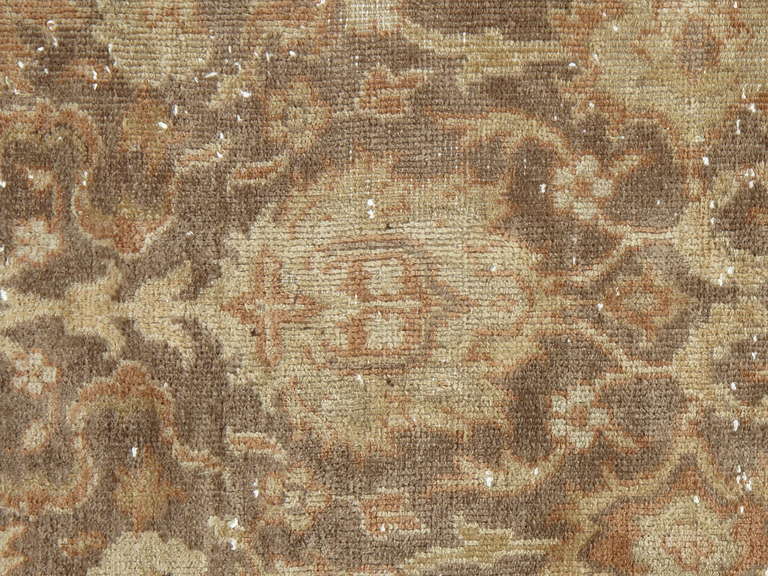 Hand-Knotted Indian Amritzar Carpet