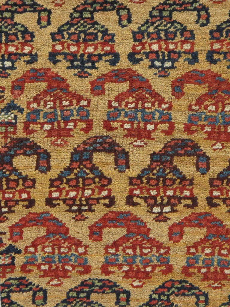 The village of Serab is known for their fine long runners with a characteristic camel ground and lozenge-shaped medallions. These rugs are woven in the village of Serab, located in the North West region of Persia. 

Measures: 4 x 14.2.