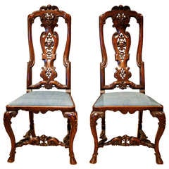 A Pair Of English Carved Walnut Chairs. Circa 1725 5