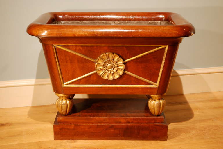 Regency Mahogany Sarcophagus Shaped Wine Cooler, circa 1815 For Sale