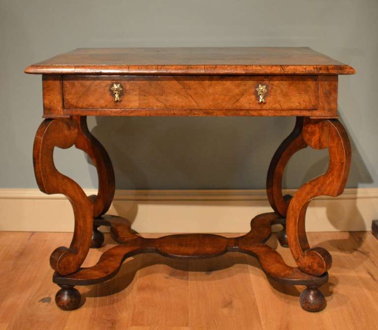 Baroque 17th Century Veneered Walnut Side Table