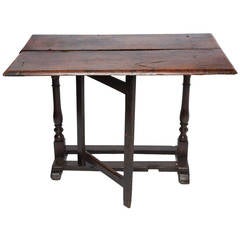 Antique Small Single-Leaf Gateleg Table