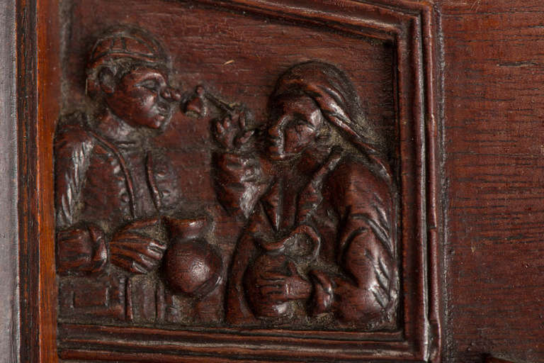Carved panel Hogarth In Excellent Condition For Sale In Derbyshire, GB