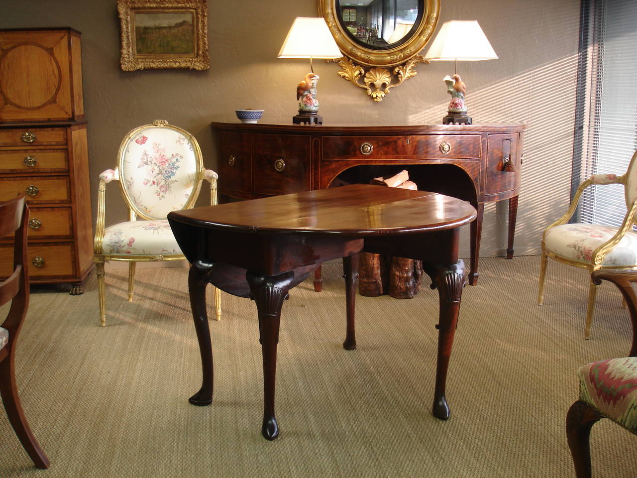 18th Century and Earlier Small George II Period Mahogany Cabriole Legged Drop-Leaf Table For Sale