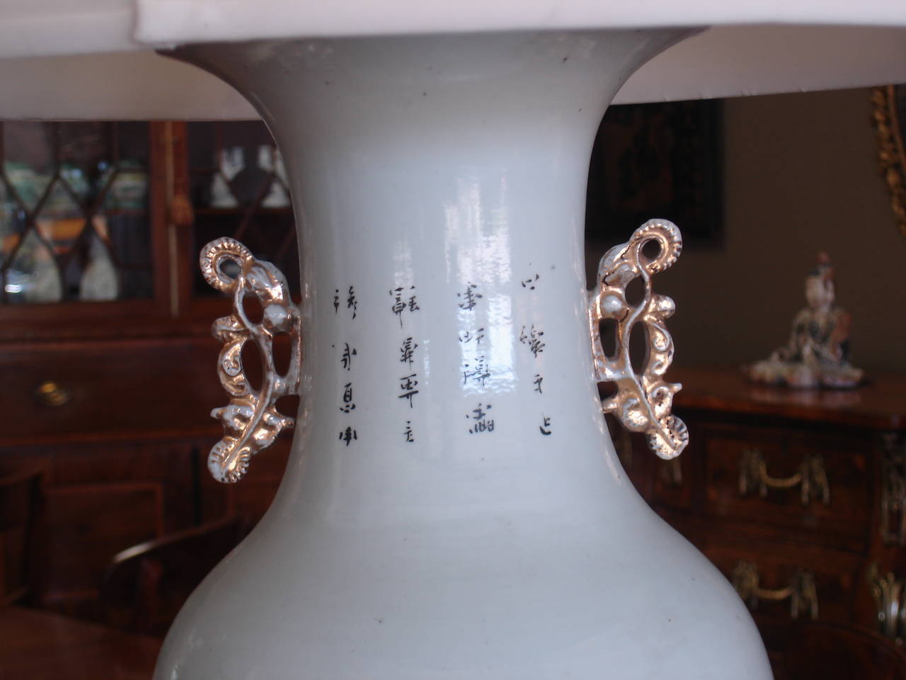 Chinese Porcelain Table Lamp of Large Size For Sale 1