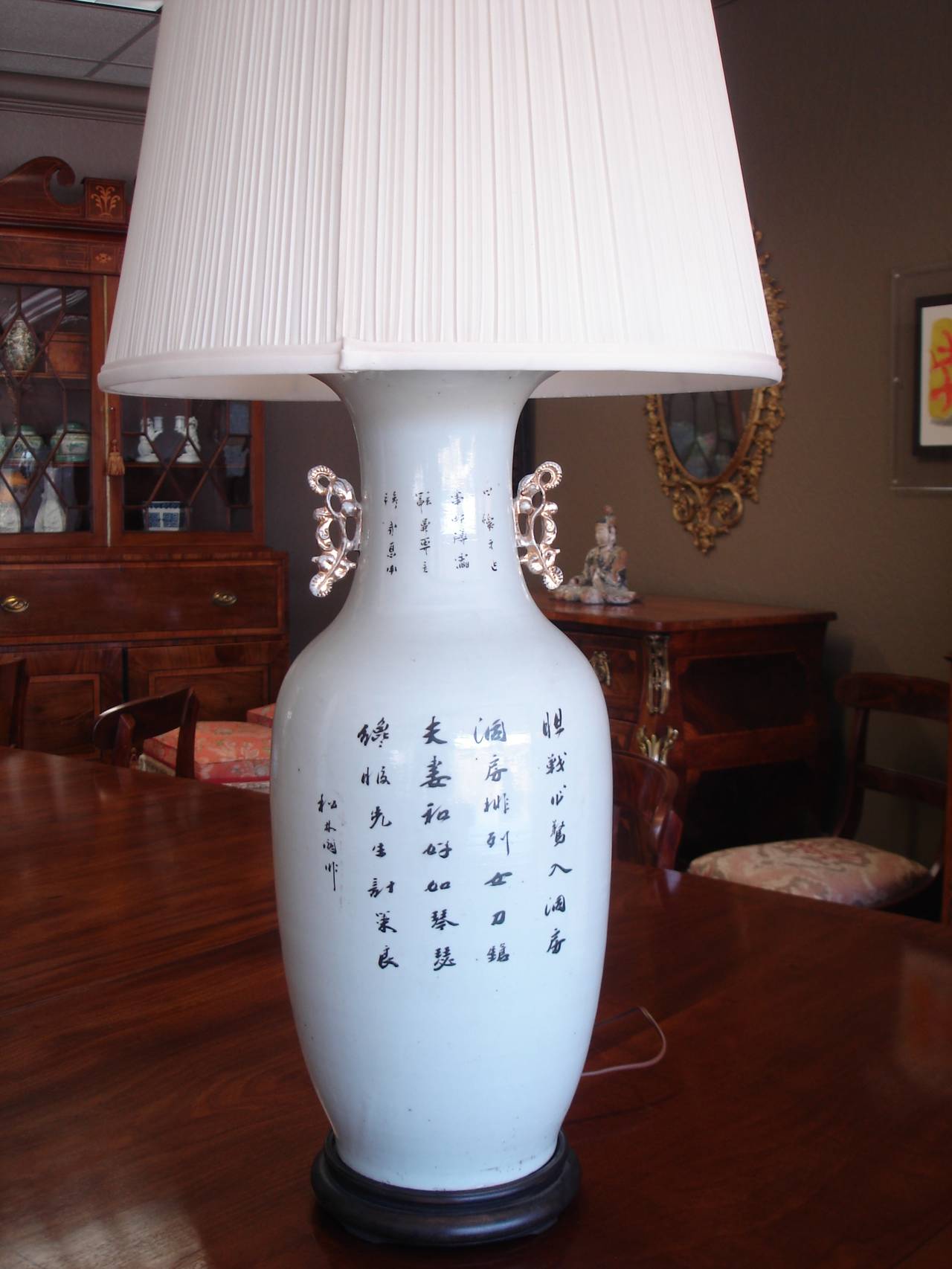Early 20th Century Chinese Porcelain Table Lamp of Large Size For Sale