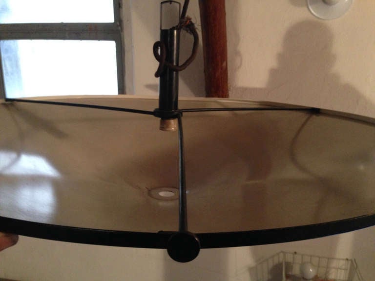 Chandelier attributed to Gino Sarfatti In Excellent Condition For Sale In Saint-Ouen, FR