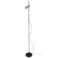 Metal floorlamp, mod n° 1055 design Gino Sarfatti