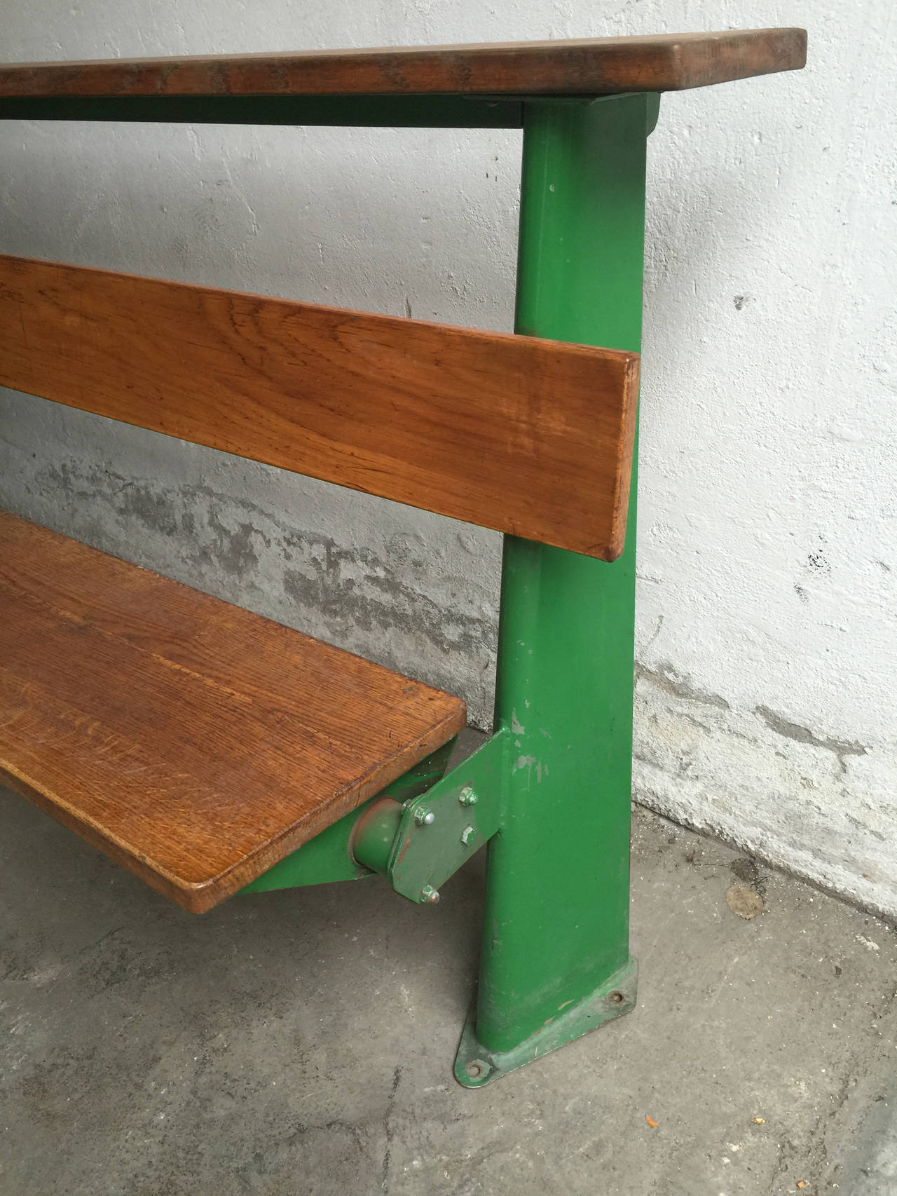 Bench in wood and iron in good condition, built in 1953