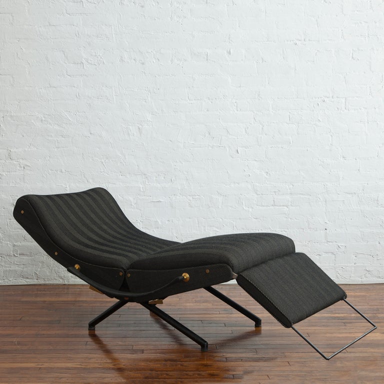 Early P40 Adjustable Lounge Chair by Osvaldo Borsani In Excellent Condition In Sag Harbor, NY