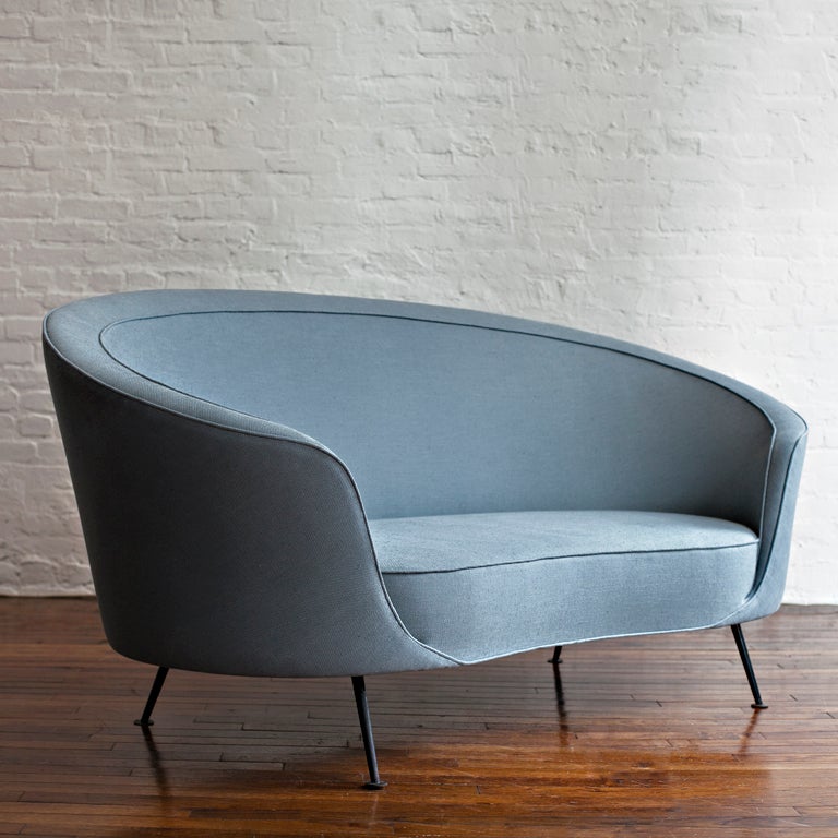 Rare Model No. 812 Sofa by Ico & Luisa Parisi