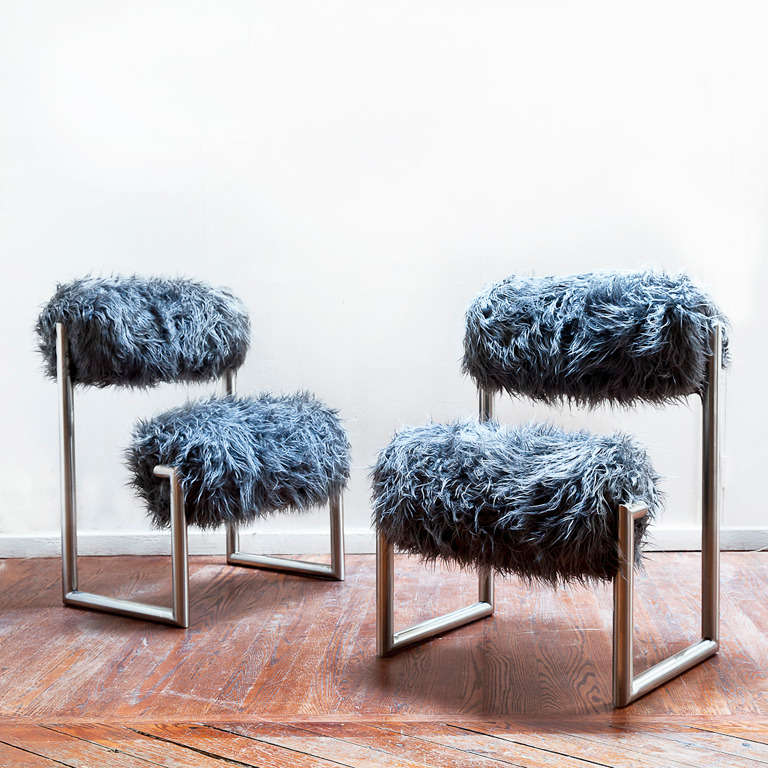 Pair of “Due Più” chairs by Nanda Vigo, Italy 1971, manufactured by Conconi.

LITERATURE: Giuliana Gramigna and Paola Biondi, Il Design In Italia, Dellâ Arredamento Domestico, Turin, 1999, p. 462, fig. 2; Charlotte and Peter Fiell, eds., Domus