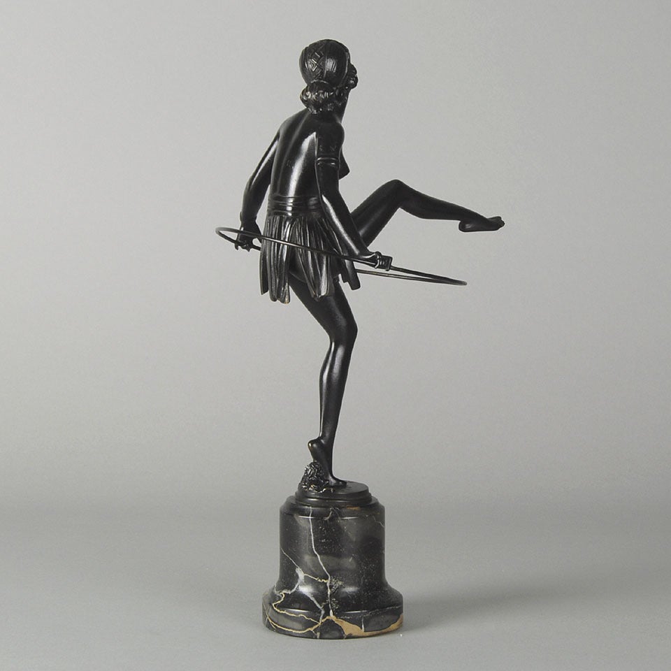 Figure of Dancer with Hoop In Excellent Condition For Sale In London, GB
