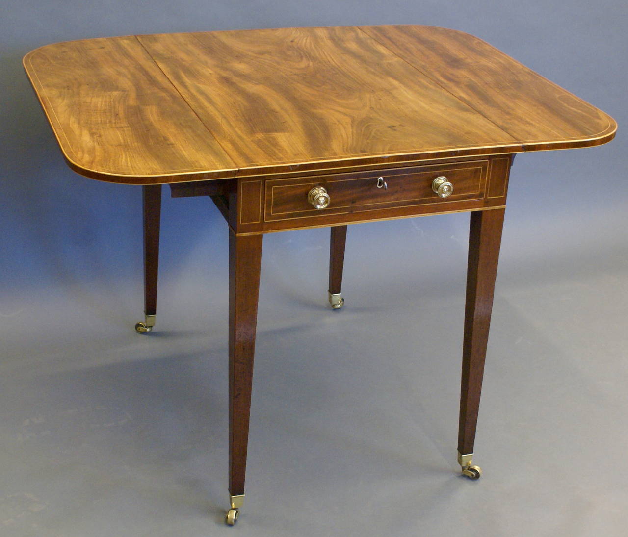 British A fine George III mahogany pembroke table