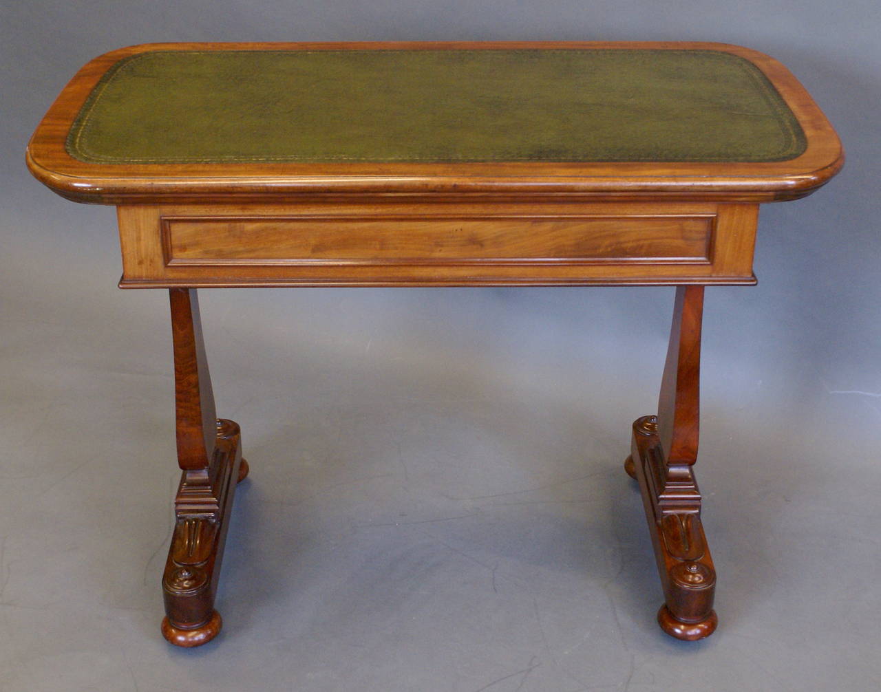 Fine Quality Writing Table, Possibly by Holland & Sons For Sale 1