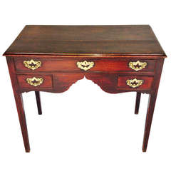 Antique A George III mahogany lowboy or side table. Circa1760.