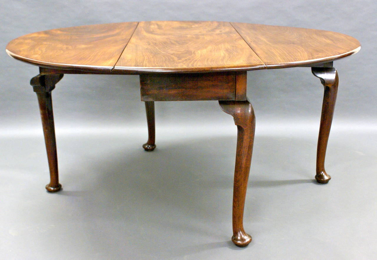 British George II Gate-Leg Table of Exceptional Colour