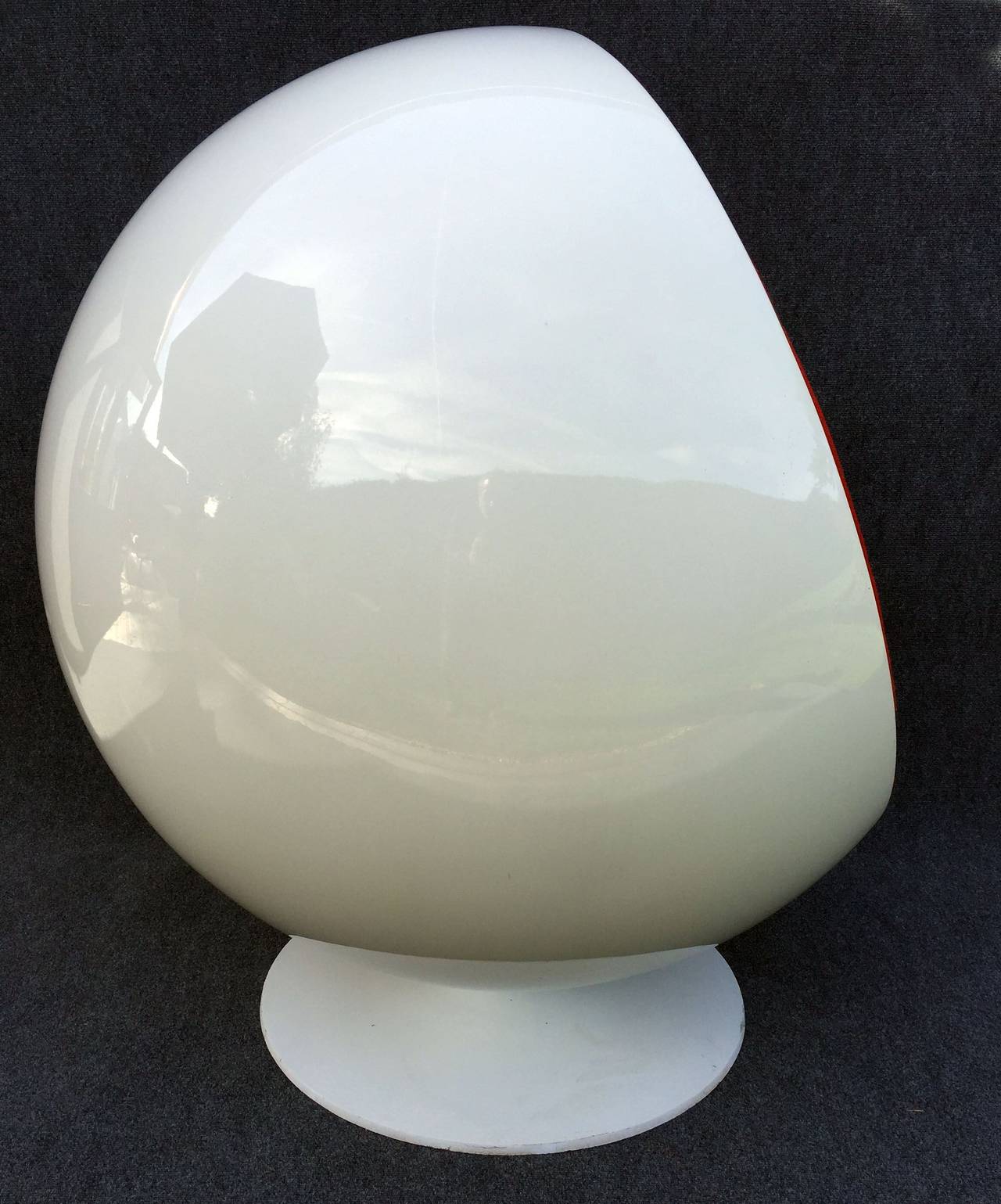 Mid-20th Century Ball or Globe Chair by Eero Aarnio for Asko