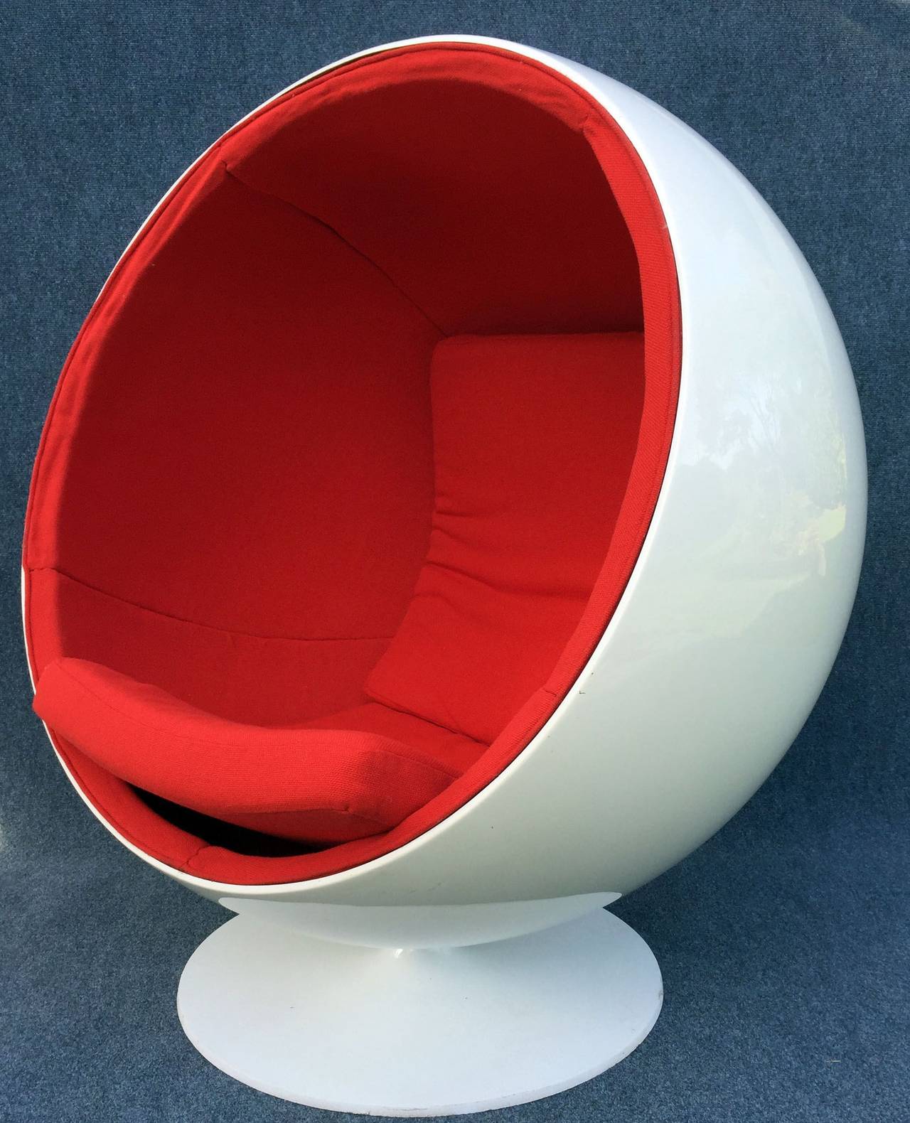 1st Edition Ball or Globe chair in very nice condition white shell and recovered in Red Wool fabric and new foam.