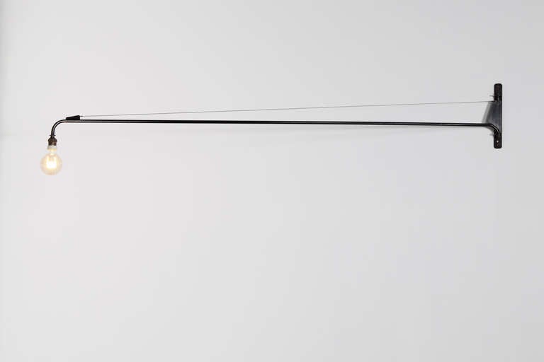 Swing jib lamp, ca. 1950
Steel tube, sheet, cable
29.5 x 203.5 x 3.5 cm