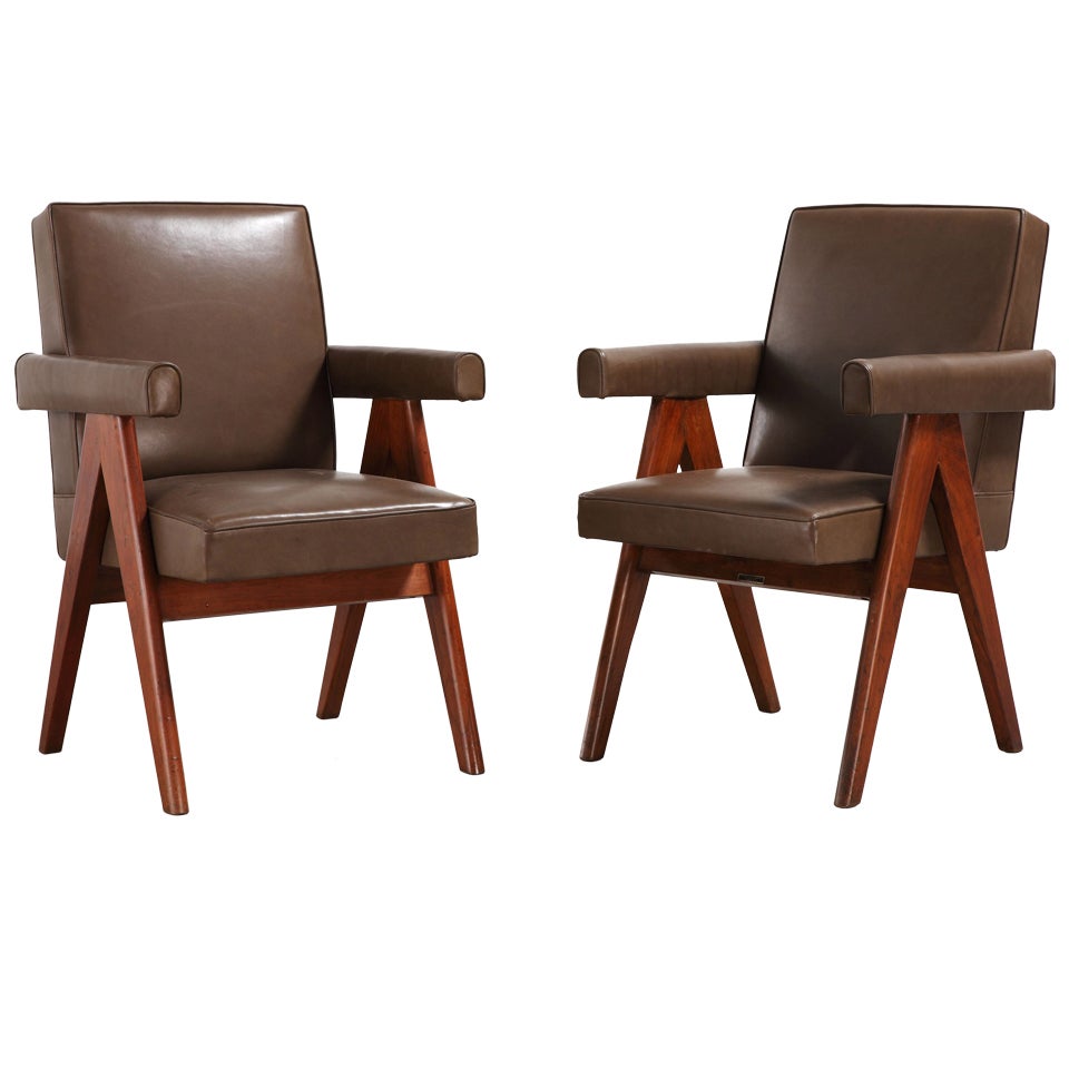 Pair of "Senat" armchairs by Pierre Jeanneret For Sale
