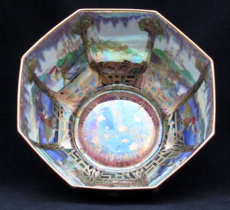 Wedgwood Fairyland Lustre Bowl In Excellent Condition For Sale In Gloucestershire, GB