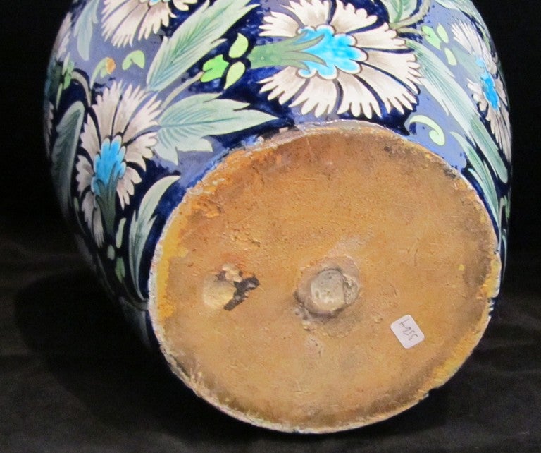 19th Century William De Morgan Substantial Vase