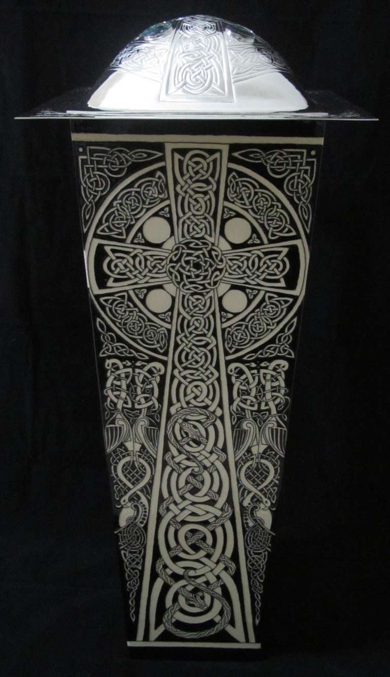 Celtic Cross Heidi Warr vase