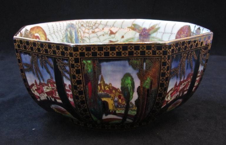 Wedgwood Fairyland Lustre Bowl In Good Condition For Sale In Gloucestershire, GB