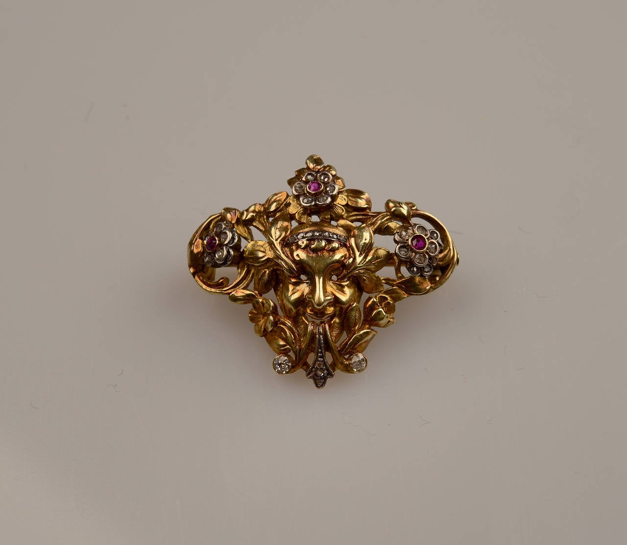 Rare Frederic Boucheron gold, diamonds and pink sapphire brooch, circa 1880. Hallmark and signature F.Boucheron.