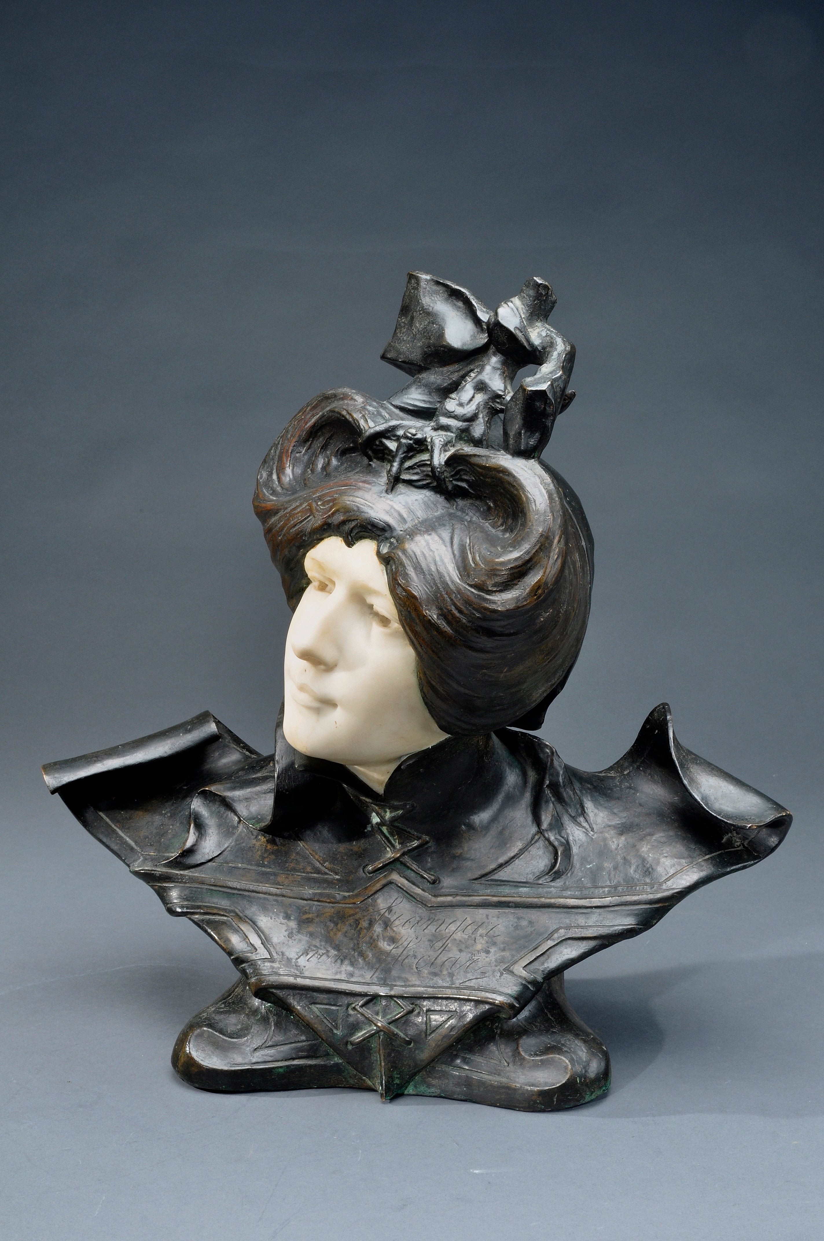 DANTE SODINI «Frangar non flectar» Bronze and marble Circa 1900 For Sale