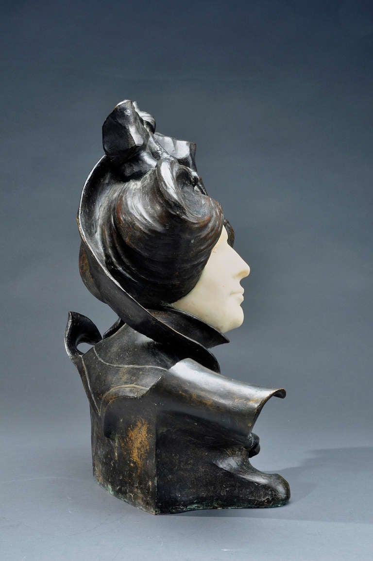 Italian DANTE SODINI «Frangar non flectar» Bronze and marble Circa 1900 For Sale