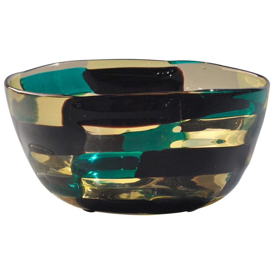 Venini - "Pezzato" Bowl designed by Fulvio Bianconi Circa 1950 For Sale