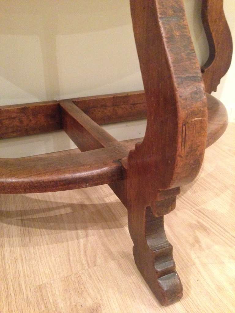 18th Century and Earlier Pair of Walnut Console Tables For Sale