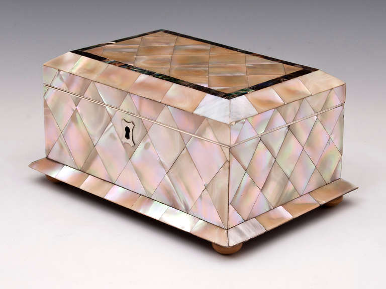 Mother of Pearl & Abalone Jewellery Box In Excellent Condition In Northampton, United Kingdom