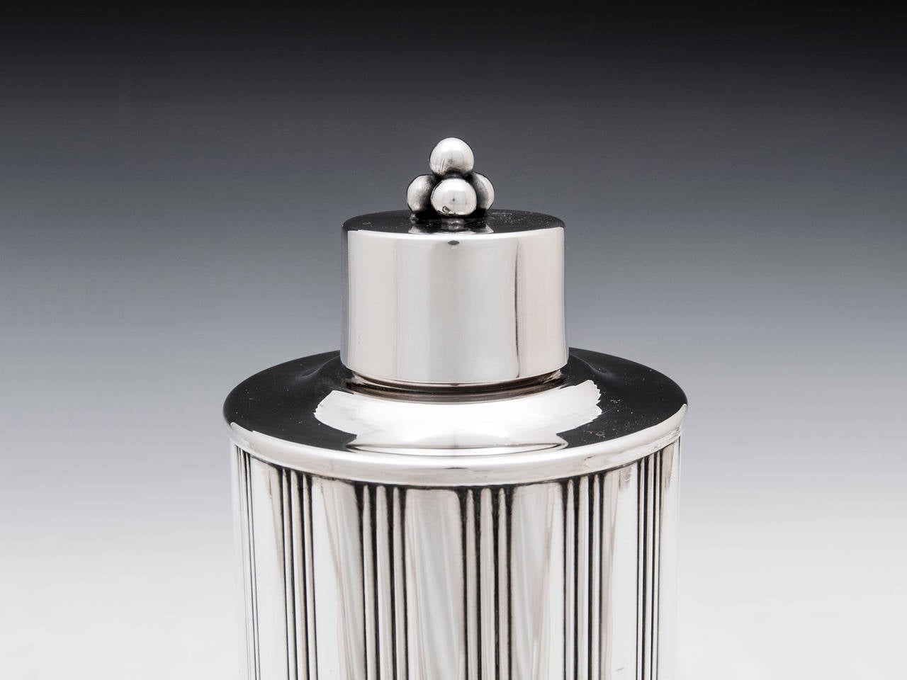 Art Deco Cocktail Shaker In Good Condition In Northampton, United Kingdom