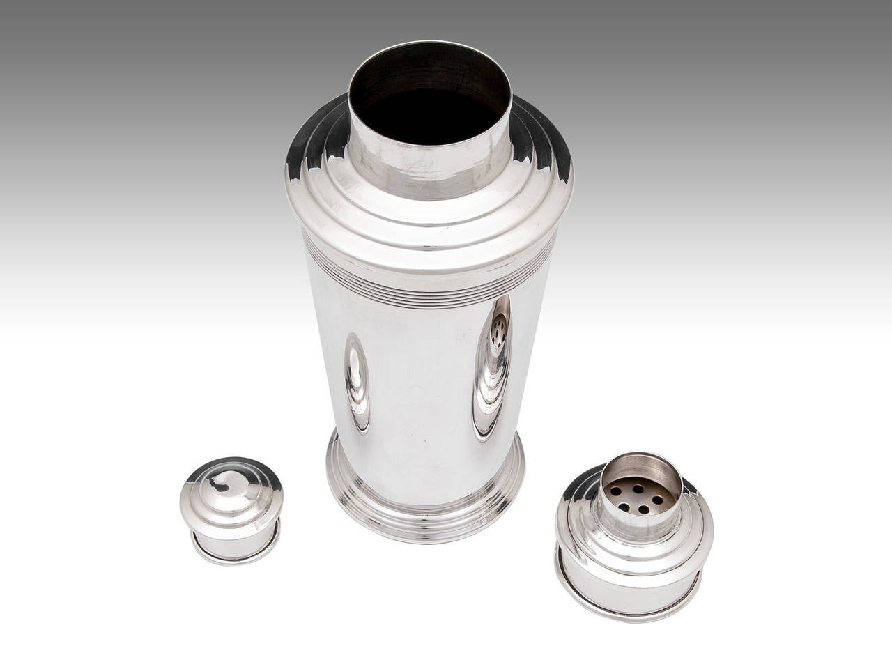 Art Deco Cocktail Shaker In Good Condition In Northampton, United Kingdom