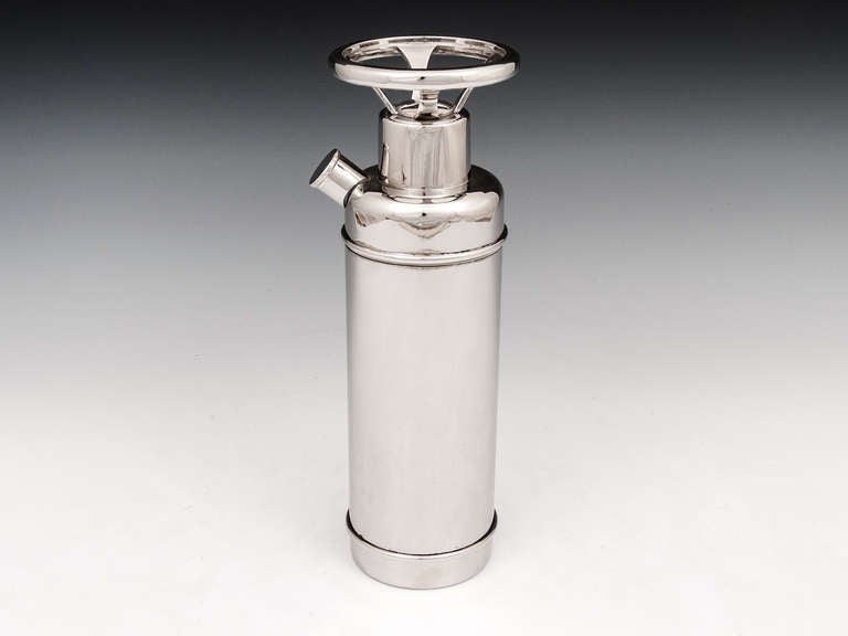 American Silver plated Vintage cocktail shaker in the shape of a fire extinguisher by Godbers.
Shipping Cost:  United Kingdom £25 Europe £45 International £65