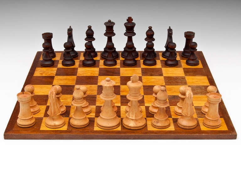 Staunton Chess Set made by important chess piece maker Lardy complete with original board. 

Staunton is the name given to this particular style of chess piece which was designed by Nathaniel Cook and named after Howard Staunton. 

Lardy were