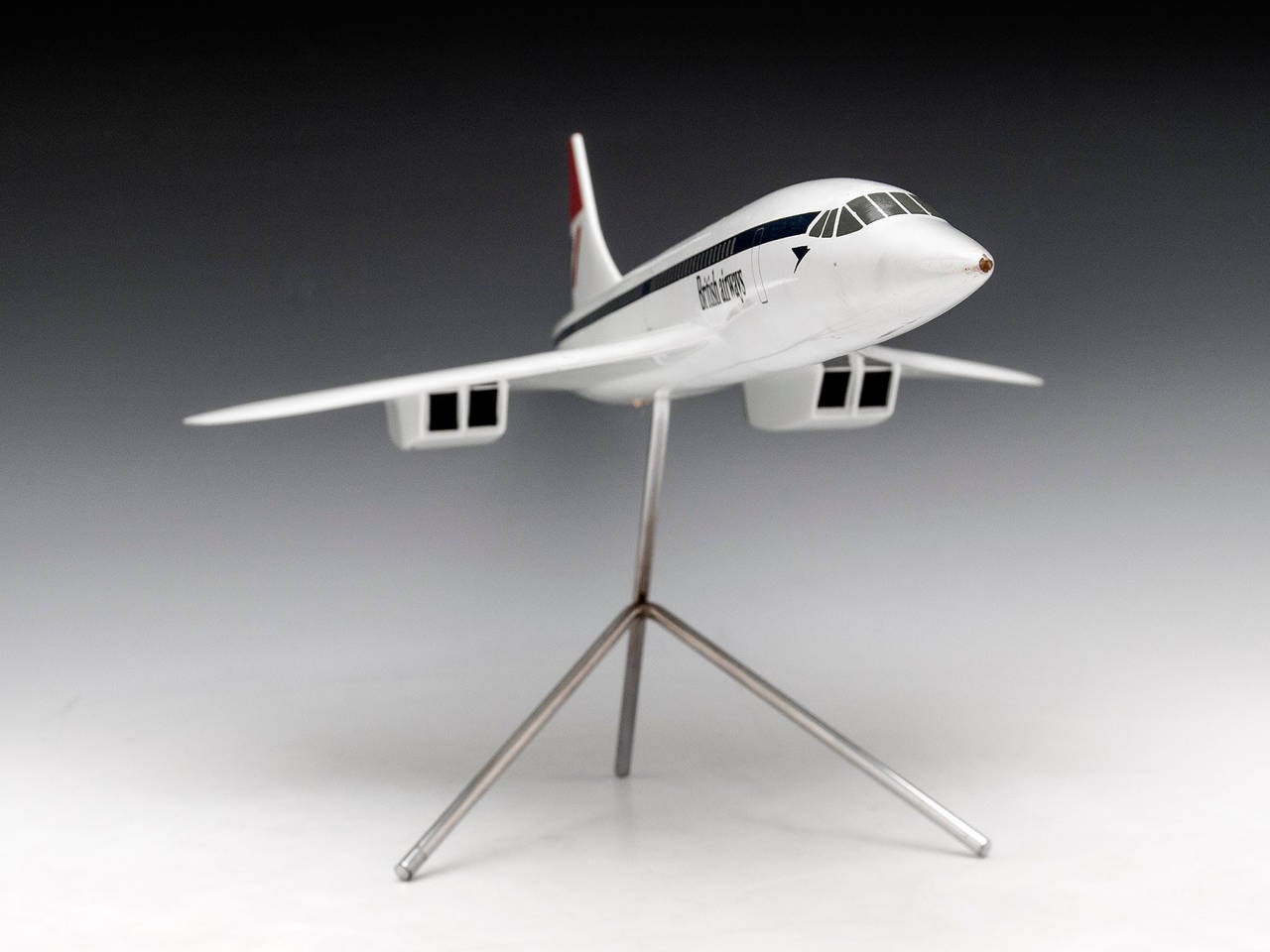 Model Concorde at 1stdibs