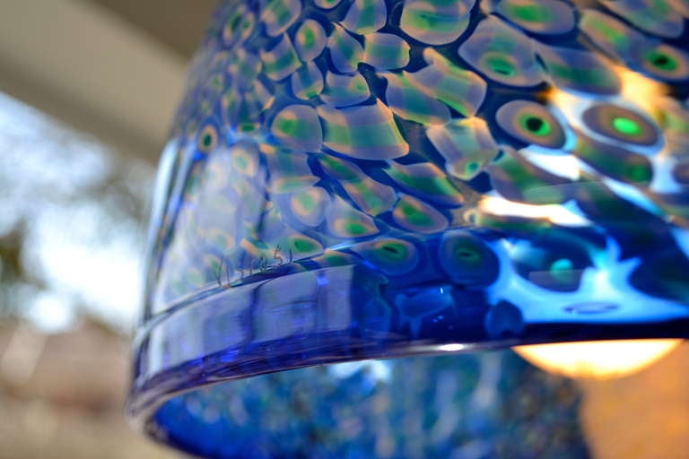 italien Lampe pendante en verre de Murano bleu vibrant par Vistosi