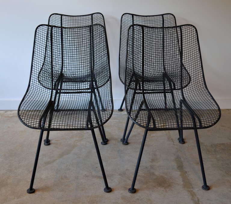 set of 4 russell woodard sculptura patio chairs, beautiful condition.