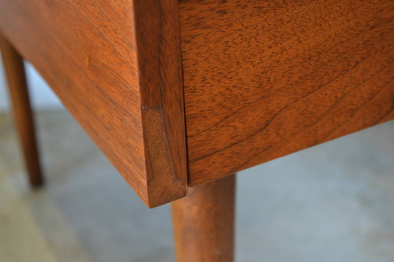 Mid-Century Modern Pair of Walnut End Tables by Merton Gershun for American of Martinsville, 1960s