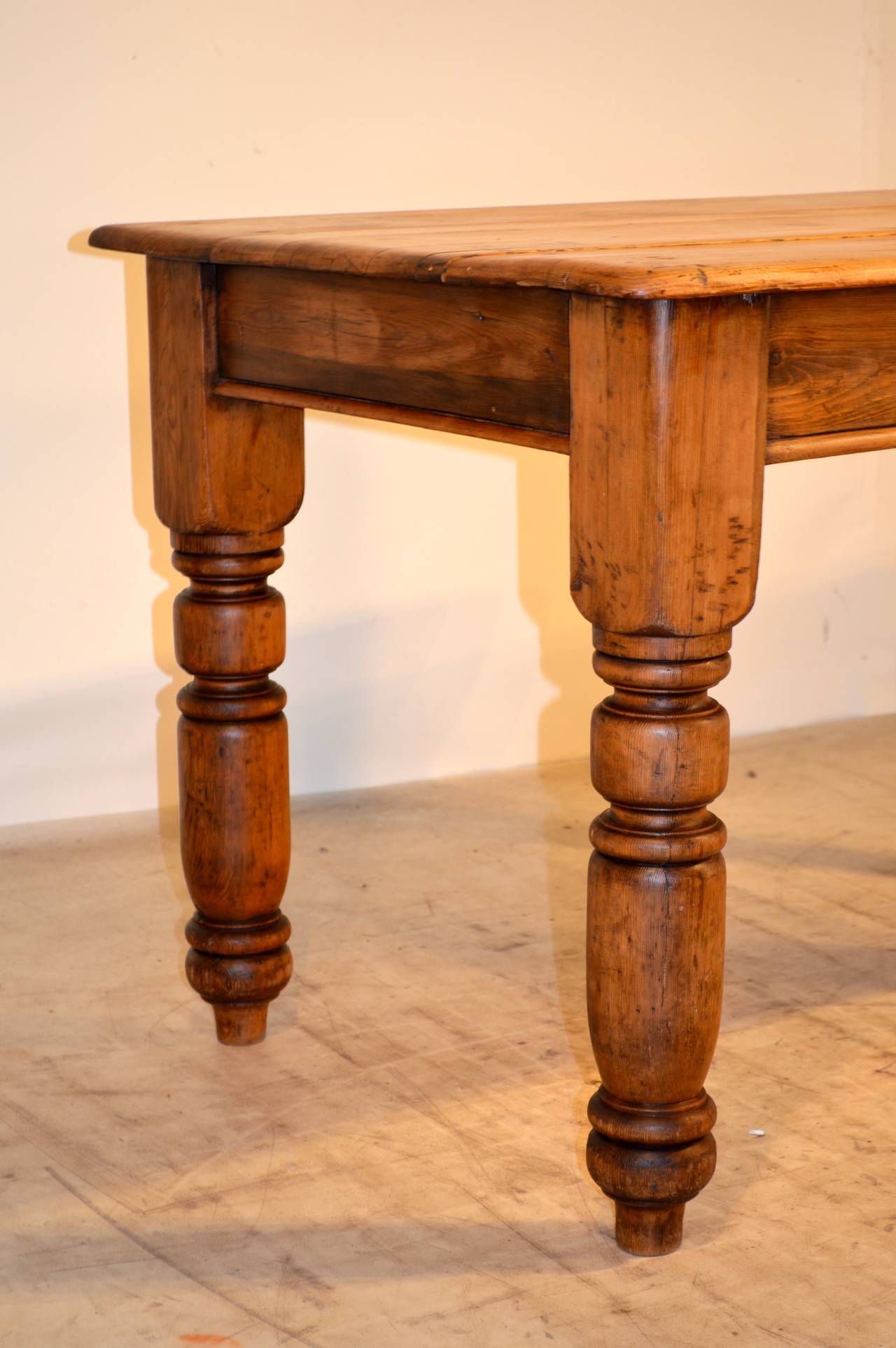 British 19th Century English Pine Side Table