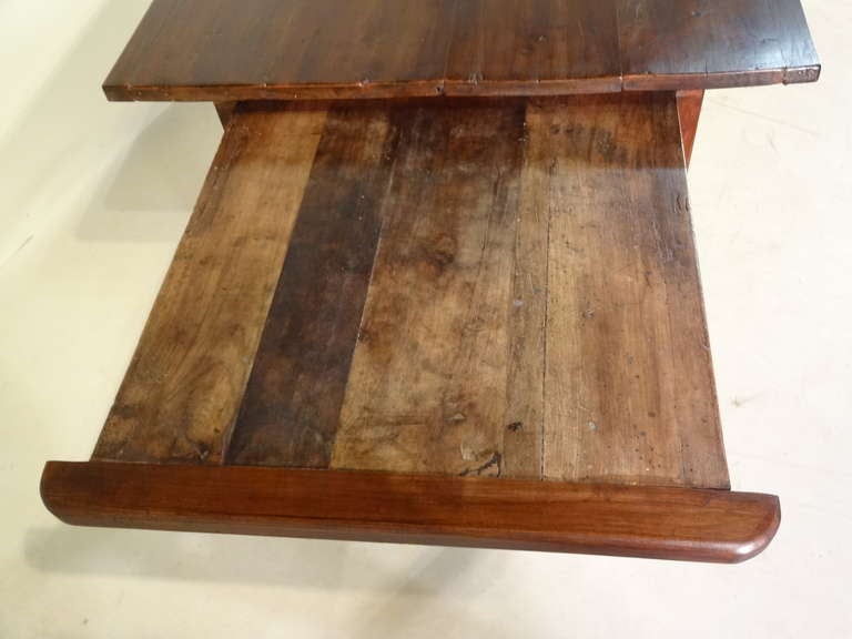 18th Century French Farm Table with Breadboard End In Good Condition In High Point, NC