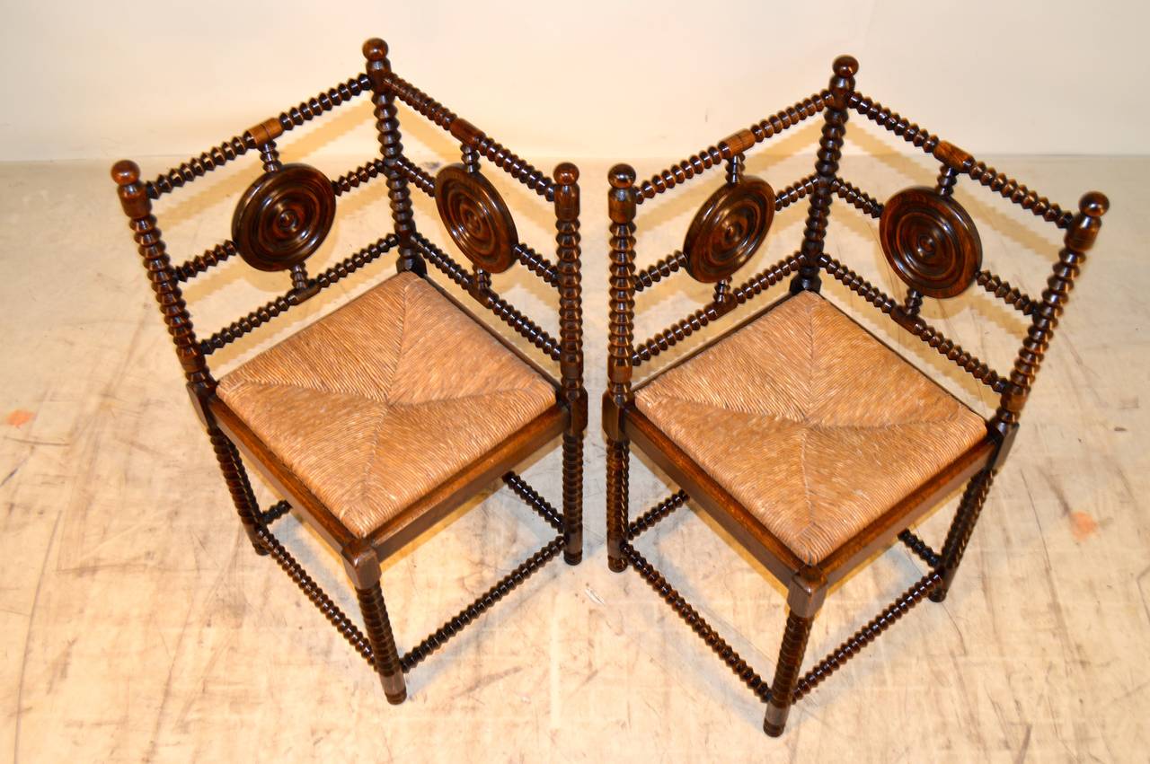 Oak 19th Century Pair of French Corner Chairs