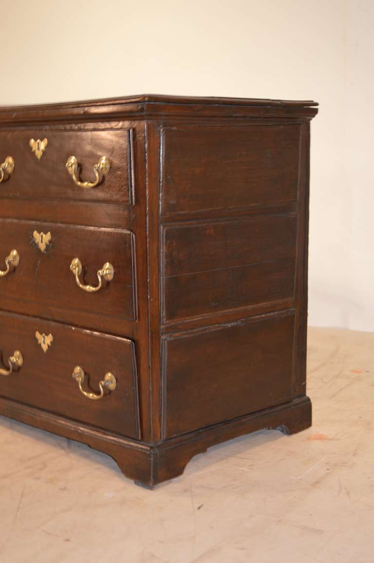 18th Century English Oak Dresser Base In Good Condition In High Point, NC